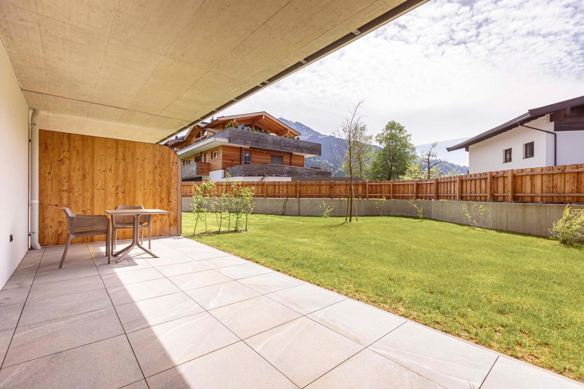 Kitzbuehel By Alps Apartment *
